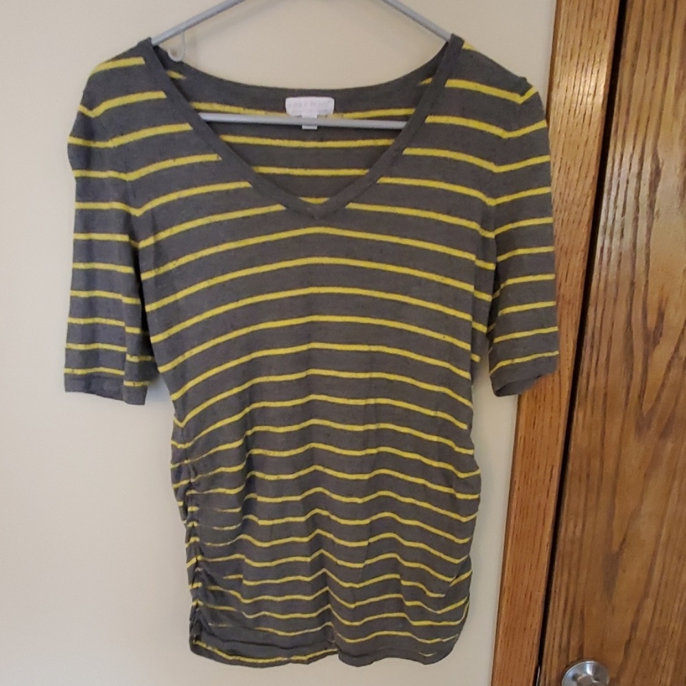 Maternity shirt